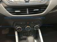 Chevrolet Onix 2023 4p Premier Redline L3/1.0/T Aut 2023 Chevrolet Onix Ingreso Interiores 3