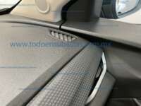 Chevrolet Onix 2023 4p Premier Redline L3/1.0/T Aut 2023 Chevrolet Onix Ingreso Interiores 8