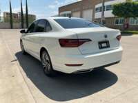 Volkswagen Jetta 2019 4p Highline L4/1.4/T Aut 2019 Volkswagen Jetta Venta Exteriores 7