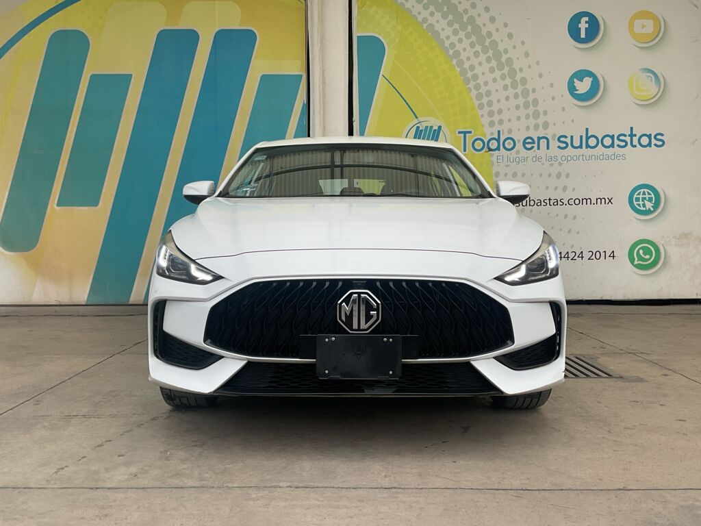 MG GT 2023 4p Style L4/1.5/T CVT 2023 MG GT Venta Exteriores 2