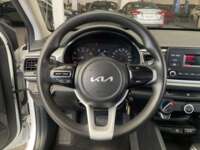 Kia Rio 2023 4p Sedán L L4/1.6 Aut 2023 Kia Rio Venta Interiores 1