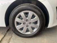 Kia Rio 2023 4p Sedán L L4/1.6 Aut 2023 Kia Rio Venta Llantas 10
