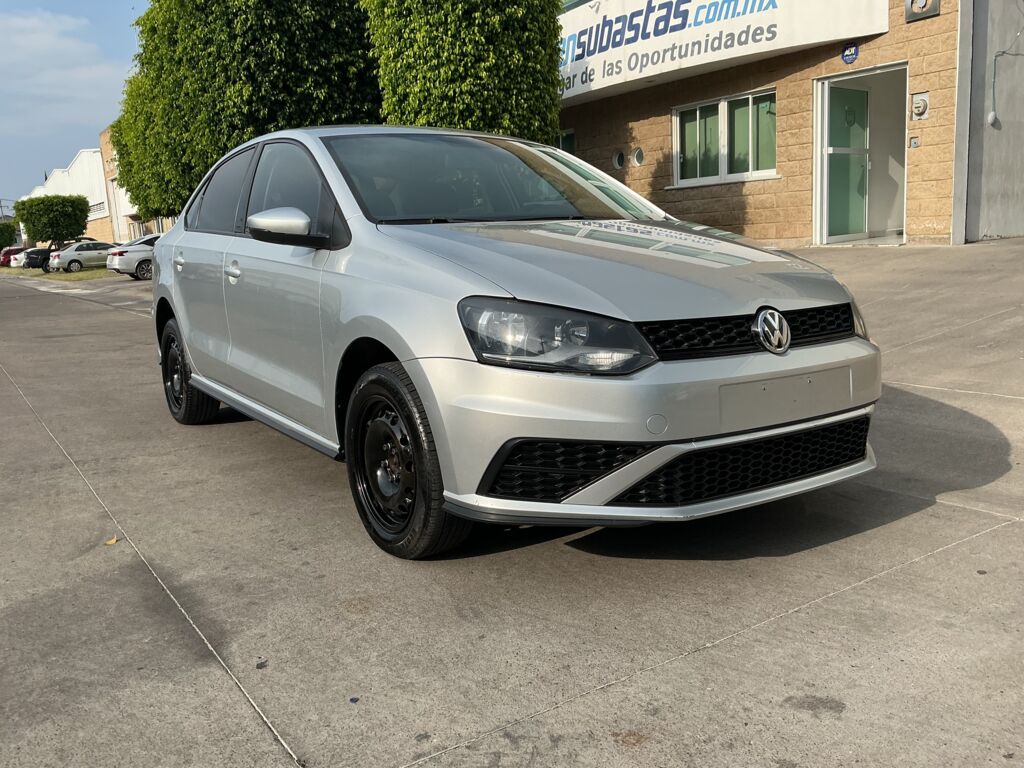 Volkswagen Vento 2022 4p Startline L4/1.6 Man 2022 Volkswagen Vento Venta Exteriores 3