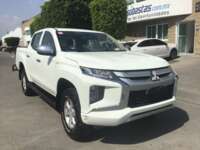 Mitsubishi L200 2023 4p GLX Doble Cabina Diesel Man 4X4 2023 Mitsubishi L200 Venta Exteriores 3