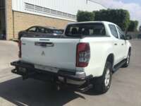 Mitsubishi L200 2023 4p GLX Doble Cabina Diesel Man 4X4 2023 Mitsubishi L200 Venta Exteriores 5