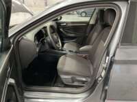 Volkswagen Jetta 2023 4p Comfortline L4/1.4/T Tiptronic 2023 Volkswagen Jetta Venta Interiores 16