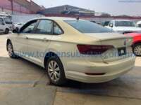 Volkswagen Jetta 2019 4p Trendline L4/1.4/T Aut IMG_0256