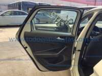 Volkswagen Jetta 2019 4p Trendline L4/1.4/T Aut IMG_0272