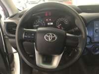 Toyota Hilux 2021 4p Doble Cabina Base L4/2.7 Man 2021 Toyota Hilux Venta Interiores 1