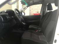 Toyota Hilux 2021 4p Doble Cabina Base L4/2.7 Man 2021 Toyota Hilux Venta Interiores 12
