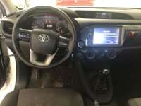Toyota Hilux 2021 4p Doble Cabina Base L4/2.7 Man 2021 Toyota Hilux Venta Interiores 4