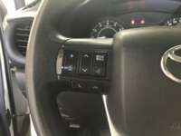 Toyota Hilux 2021 4p Doble Cabina Base L4/2.7 Man 2021 Toyota Hilux Venta Interiores 5