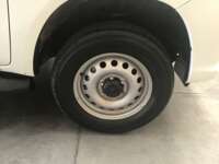 Toyota Hilux 2021 4p Doble Cabina Base L4/2.7 Man 2021 Toyota Hilux Venta Llantas 1