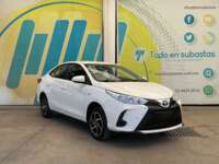 Toyota Yaris 2021 4p Sedán Core L4/1.5 CVT  2021 Toyota Yaris Venta Exteriores 3