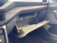Volkswagen T-Cross 2024 5p Trendline L4/1.6 Tiptronic IMG_0832