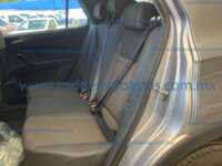 Volkswagen T-Cross 2024 5p Trendline L4/1.6 Tiptronic IMG_0834