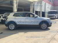 Volkswagen T-Cross 2024 5p Trendline L4/1.6 Aut IMG_1179