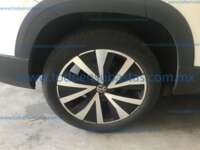 Volkswagen Taos 2023 5p Comfortline L4/1.4/T Tiptronic 2023 Volkswagen Taos Ingreso Llantas 3