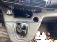 Peugeot Partner 2020 5p L4/1.6/T Diesel Man 2020 Peugeot Partner Ingreso Interiores 10