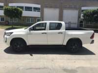 Toyota Hilux 2023 4p Doble Cabina SR L4/2.7 Man 2023 Toyota Hilux Venta Exteriores 8