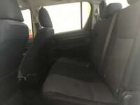 Toyota Hilux 2023 4p Doble Cabina SR L4/2.7 Man 2023 Toyota Hilux Venta Interiores 15