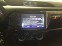 Toyota Hilux 2023 4p Doble Cabina SR L4/2.7 Man 2023 Toyota Hilux Venta Interiores 6