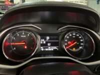 Chevrolet Onix 2024 4p LT L3/1.0/T Aut IMG_4883