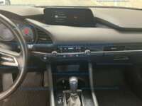 Mazda 3 2022 4p Sedán i Sport L4/2.5 Skyactive-Drive 2022 Mazda 3 Ingreso Interiores 2