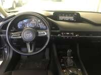 Mazda 3 2022 4p Sedán i Sport L4/2.5 Skyactive-Drive 2022 Mazda 3 Venta Interiores 4