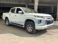 Mitsubishi L200 2022 4p GLX Doble Cabina L4/2.4 Man IMG_1543