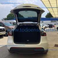 Tesla Modelo Y 2023 5p EV 60kWh Aut IMG_1885