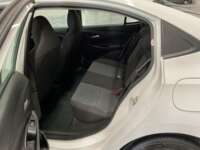 Chevrolet Onix 2023 4p LS L3/1.3 Man    2023 Chevrolet Onix Venta Interiores 15