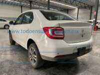 Renault Logan 2023 4p Intens L4/1.6 CVT IMG_4633