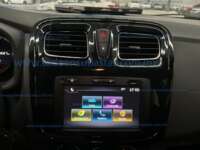 Renault Logan 2023 4p Intens L4/1.6 CVT IMG_4649