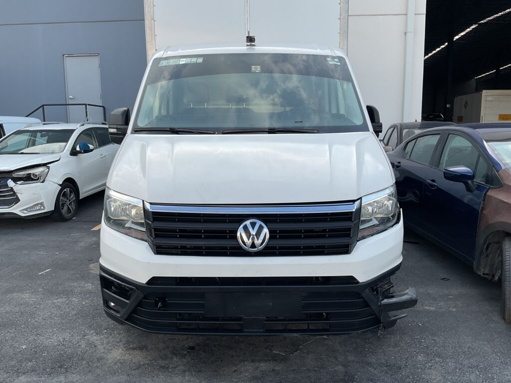 Volkswagen Crafter 2022 2p Chasis L4/2.0/T TDI 3.5 Ton MWB A/A 2022 Volkswagen Crafter Venta Exteriores 2