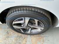 Hyundai Grand i10 2023 5p GLS L4/1.2 Aut IMG_9924