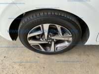 Hyundai Grand i10 2023 5p GLS L4/1.2 Aut IMG_9929