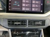 Volkswagen Virtus 2023 4p Highline L3/1.0/T Tiptronic 2023 Volkswagen Virtus Venta Interiores 10