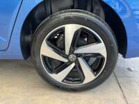 Volkswagen Virtus 2023 4p Highline L3/1.0/T Tiptronic 2023 Volkswagen Virtus Venta Llantas 4