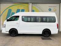 Nissan Urvan 2020 4p L4/2.5 Man 15/Pas Paq. Seg.  2020 Nissan Urvan Venta Exteriores 8