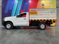 Nissan NP300 Estacas 2020 2p L4/2.5 Man Paq. Seg. 2020 Nissan NP300 Estacas Venta Exteriores 4