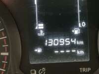 Nissan NP300 Estacas 2020 2p L4/2.5 Man Paq. Seg. 2020 Nissan NP300 Estacas Venta Interiores 3