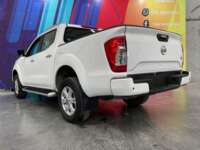 Nissan NP300 Frontier 2023 4p LE L4/2.5 Aut 2023 Nissan NP300 Frontier Venta Exteriores 5