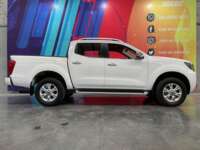 Nissan NP300 Frontier 2023 4p LE L4/2.5 Aut 2023 Nissan NP300 Frontier Venta Exteriores 8