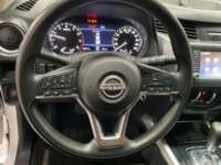 Nissan NP300 Frontier 2023 4p LE L4/2.5 Aut 2023 Nissan NP300 Frontier Venta Interiores 1