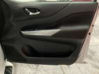 Nissan NP300 Frontier 2023 4p LE L4/2.5 Aut 2023 Nissan NP300 Frontier Venta Interiores 17