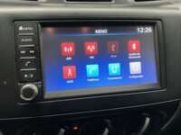 Nissan NP300 Frontier 2023 4p LE L4/2.5 Aut 2023 Nissan NP300 Frontier Venta Interiores 8