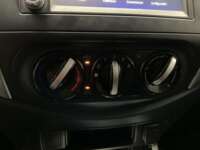 Nissan NP300 Frontier 2023 4p LE L4/2.5 Aut 2023 Nissan NP300 Frontier Venta Interiores 10