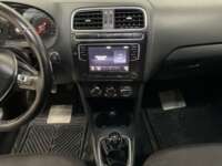 Volkswagen Polo 2019 5p Design and Sound L4/1.6 Man 2019 Volkswagen Polo Venta Interiores 4