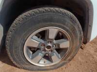 Jeep Liberty 2008  2008 Jeep Liberty Venta Llantas 3